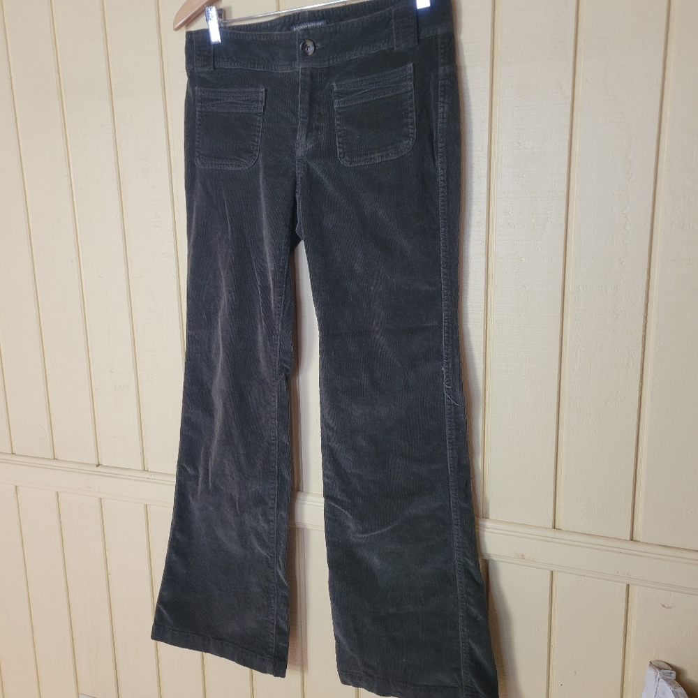 Banana Republic Corduroy Stretch moss green pants size 4  Color:  moss green